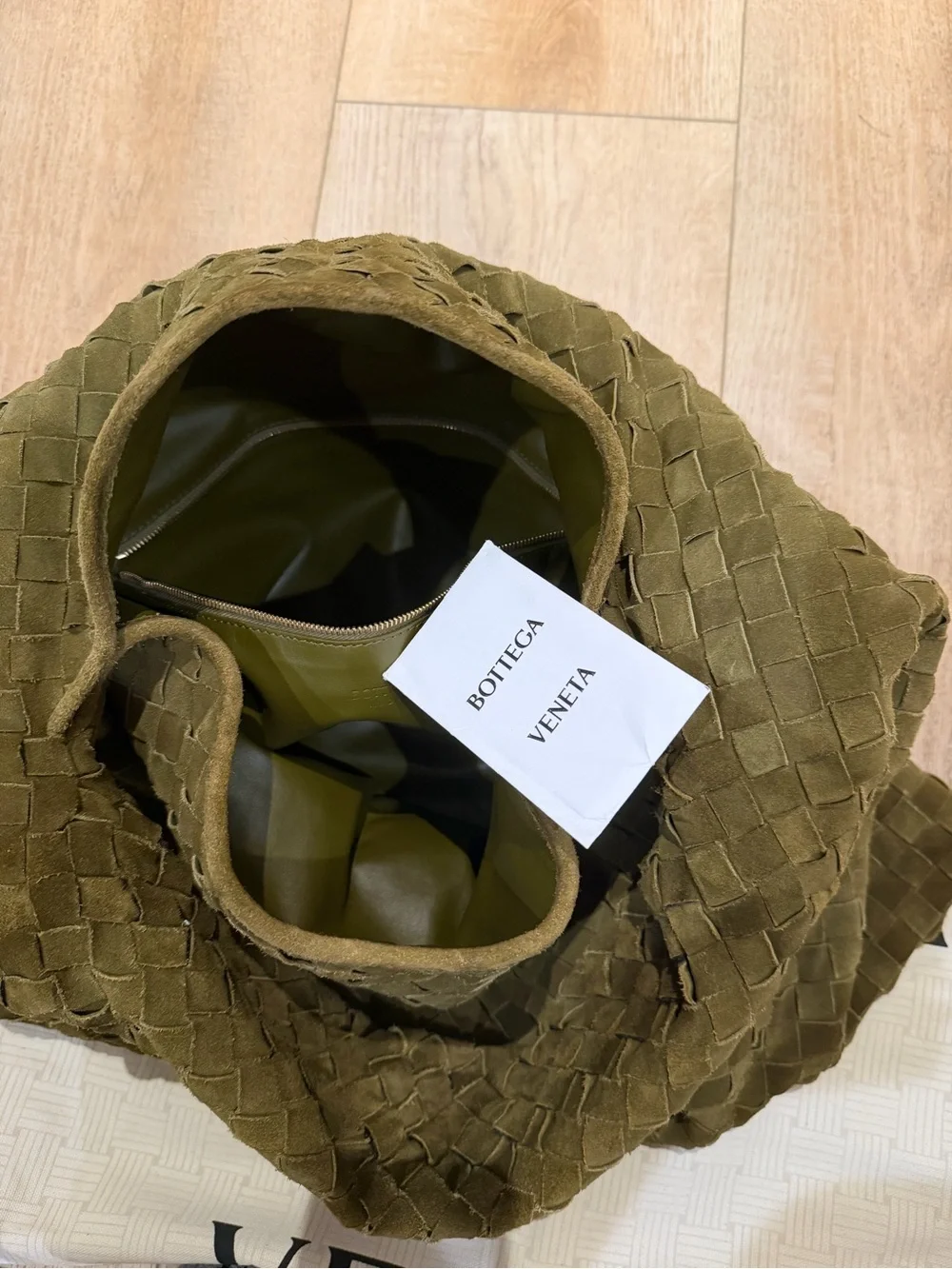 Bottega Veneta Large Hop Hobo Suede Bag - Picture 7 of 9